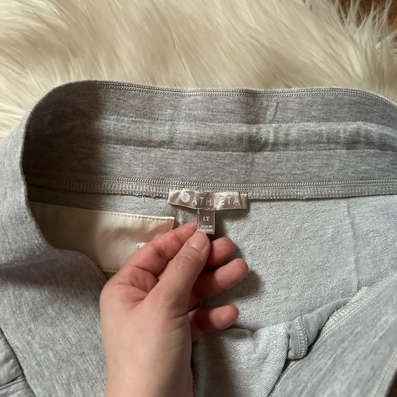 ATHLETA Bliss Short In Light Gray - Picture 5 of 6